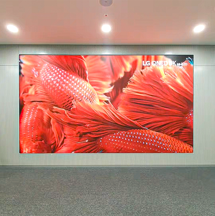 서울대학교병원 융합의학기술원 LED 스크린-02