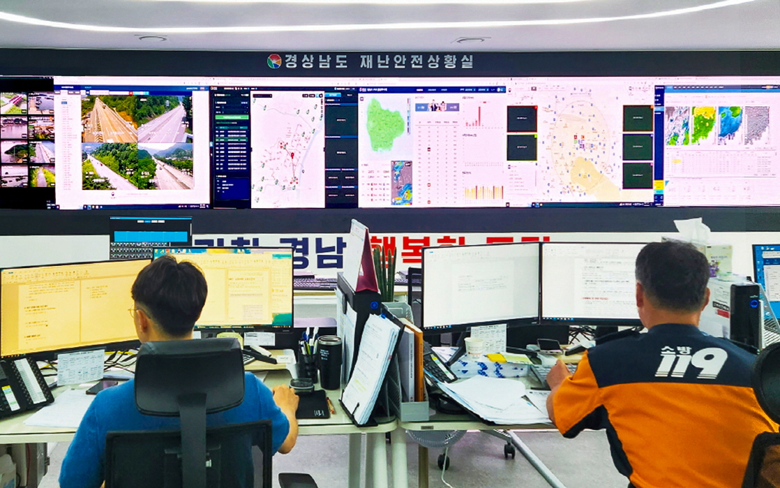 경상남도청 마이크로 LED전광판-03