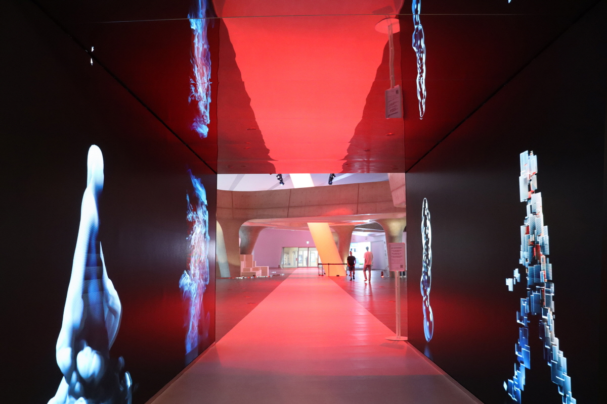 동대문디자인플라자 LED전광판-03