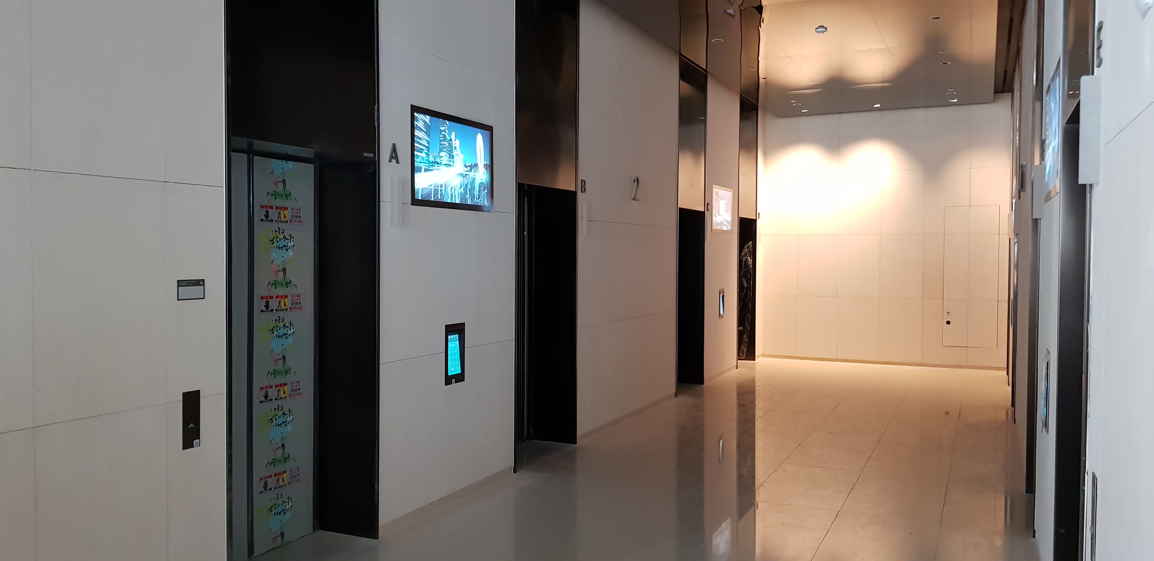 대우건설 W타워 사이니지 시스템-02