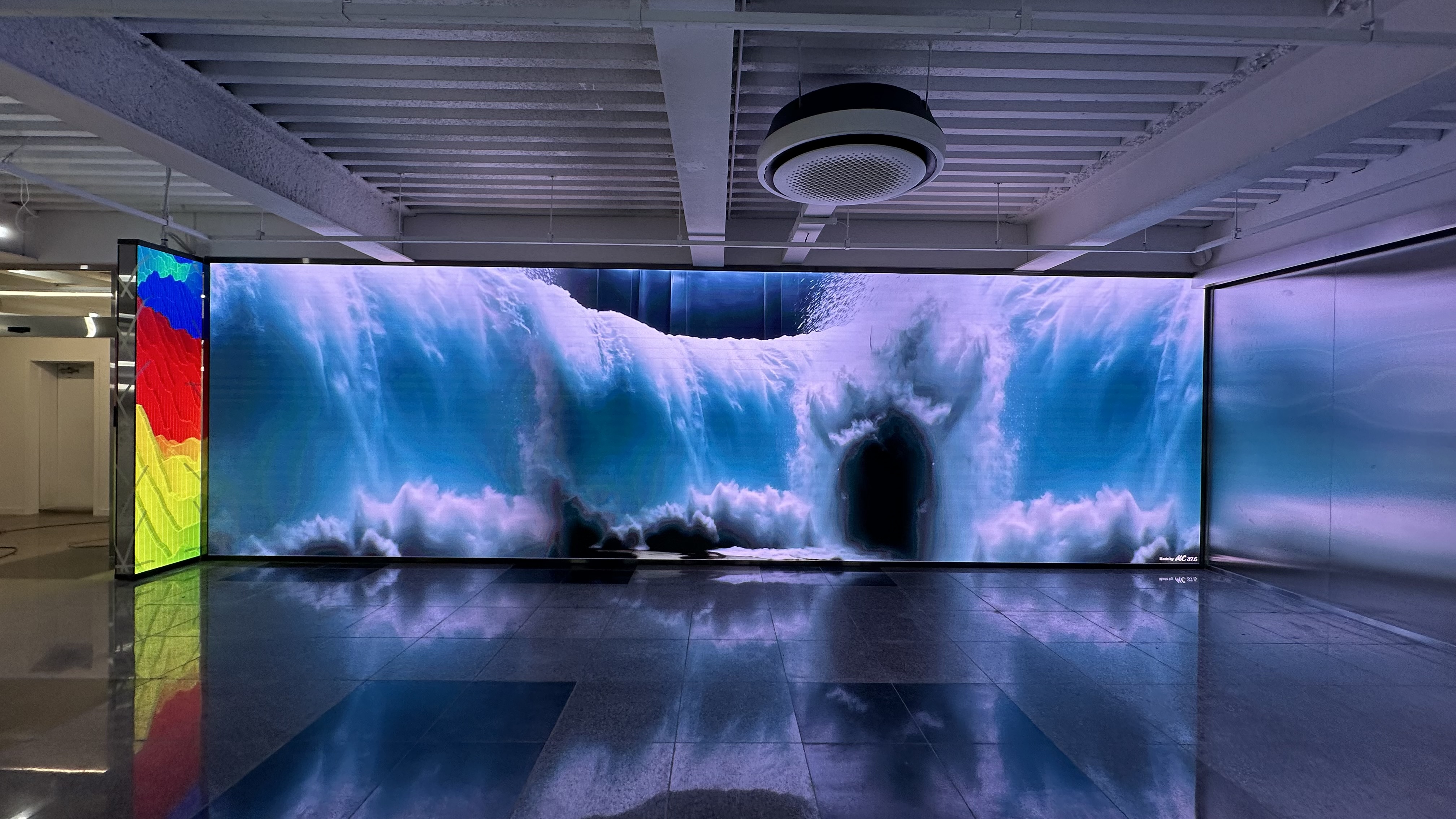 기업 로비 대형 LED전광판-03