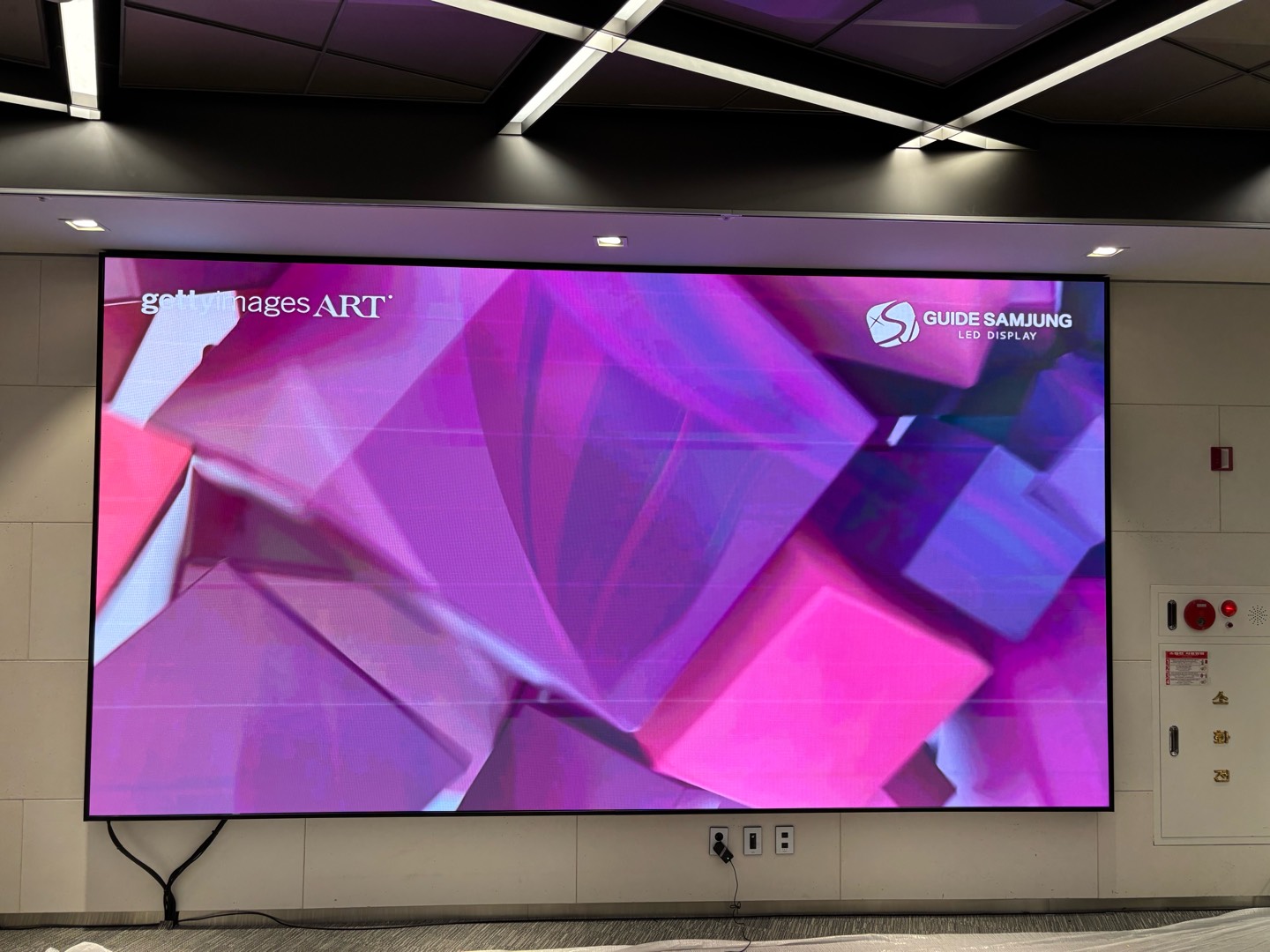 연회장 LED 디스플레이 설치사례-02