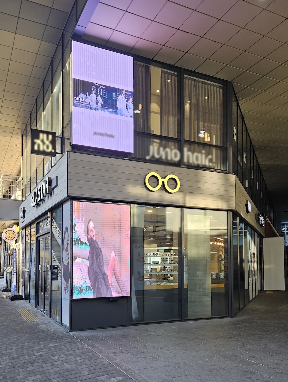 LED, 공간에 맞춘 최적 비율의 디스플레이-02