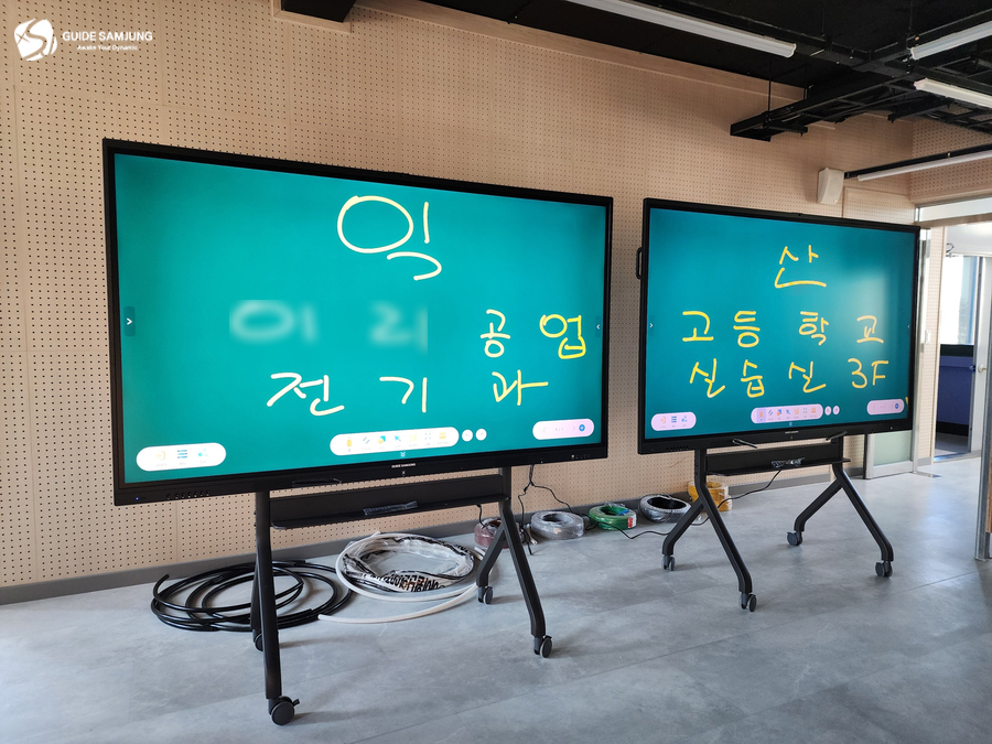 실습실 전자칠판, 스마트 교육 환경을 완성하는 인프라-02