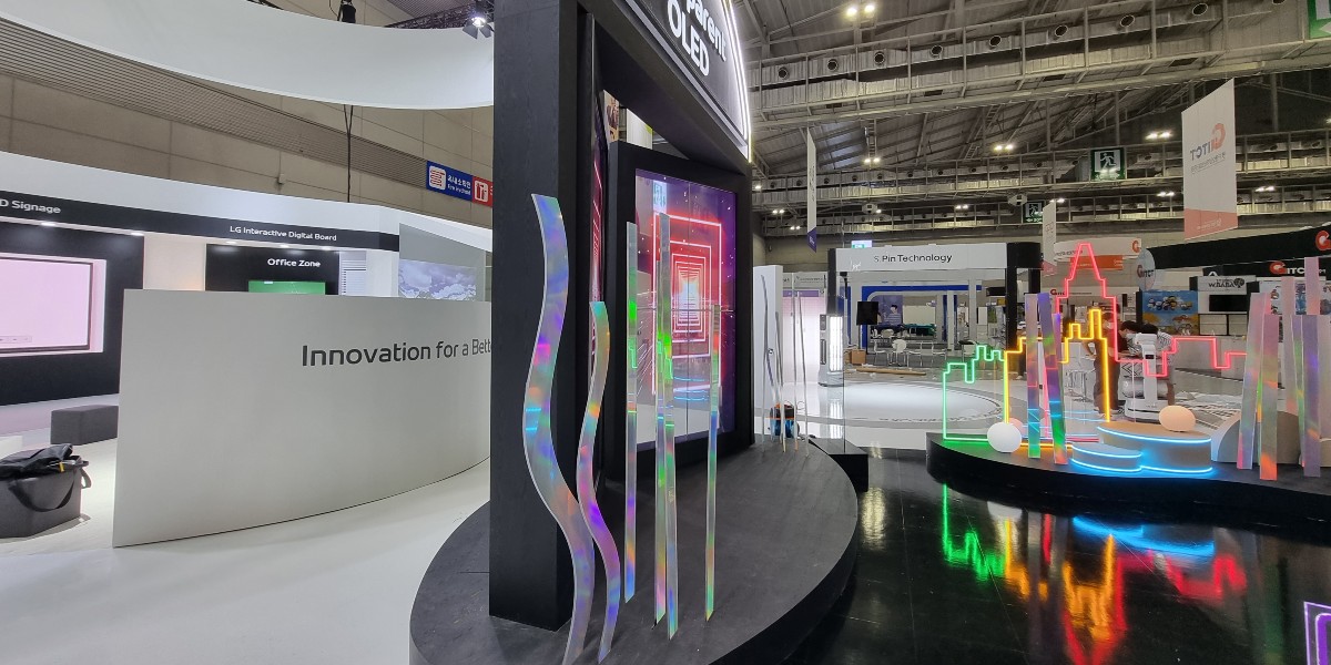 LG Ace Fair 양문형 투명 OLED-03